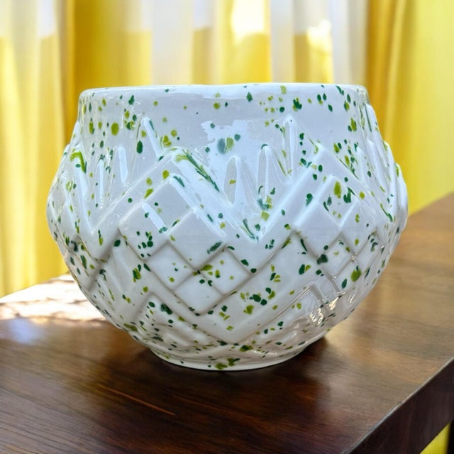 1970s Green Splatter-Ware Geometric White Planter Vase For Sale - Image 12 of 12