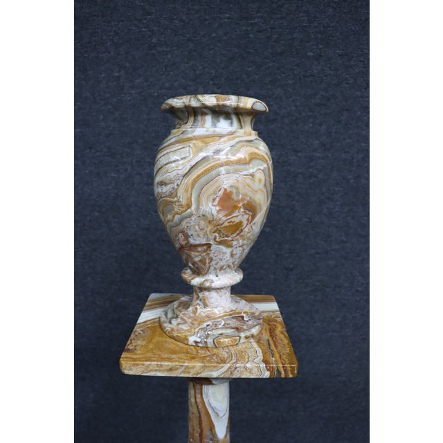 Italian Style Onyx Pedestal With Urn For Sale - Image 4 of 15