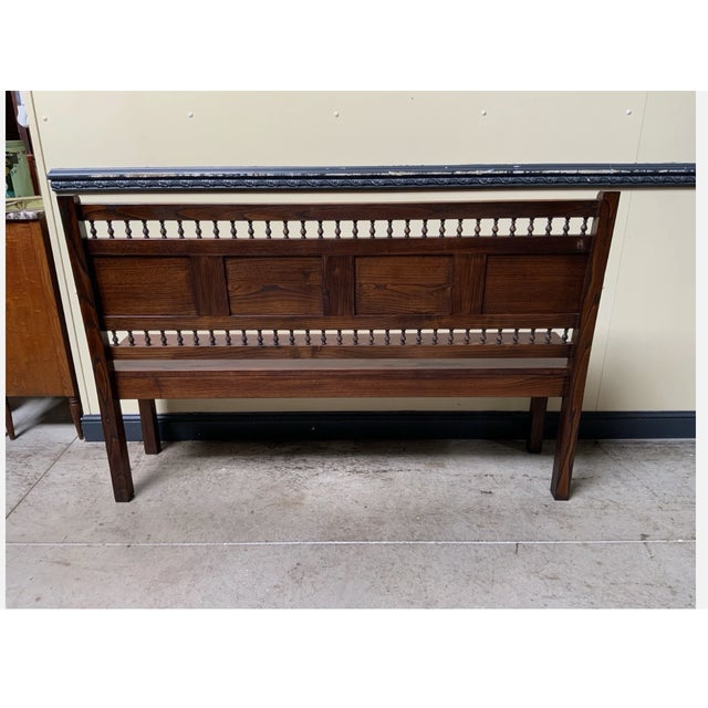 Age: circa 1945 Wood type: solid oak Condition: very good, meticulously maintained, fully restored original condition...