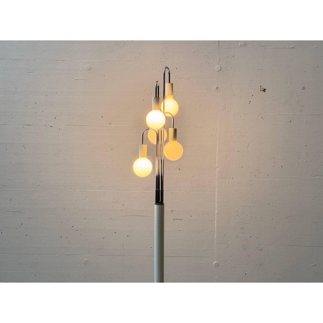 Metal Vintage Waterfall Floor Lamp by Robert Sonneman, 1970s For Sale - Image 7 of 16