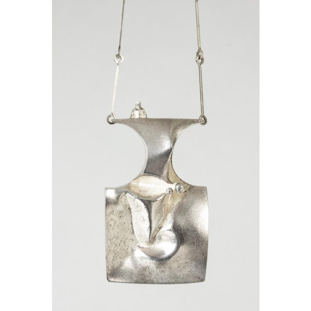 Silver necklace by Björn Weckström, model called "Barbarella". A striking design with a beautiful chain and large pendant...