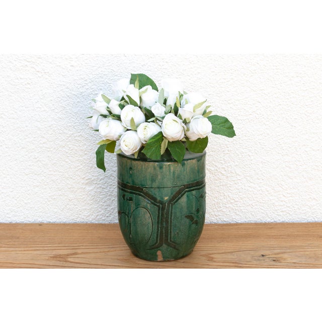 Emerald Green & Black Glaze Pot For Sale - Image 10 of 10