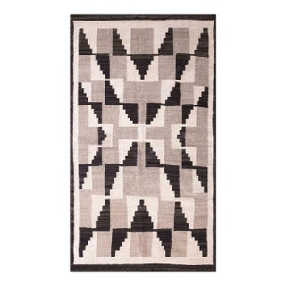 1920s Gray Geometric Antique American Navajo Rug 3' X 5'4" Handknotted Wool Carpet For Sale