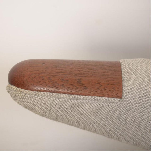 Papa Bear Chair in Grey Hallingdal Fabric by Hans J. Wegner, 1960s For Sale - Image 17 of 18