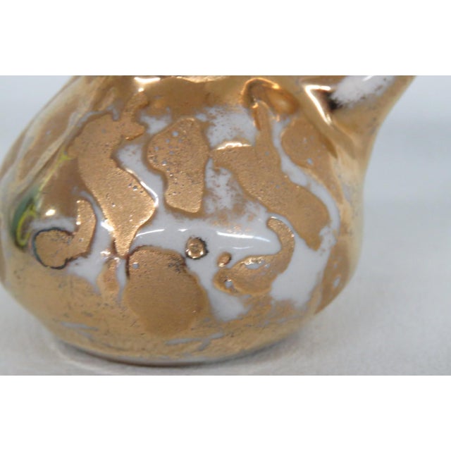 Pocono Crest Mini Ceramic Pitcher 22k Weeping Gold Gilt Souvenir Pottery 4949b For Sale In Miami - Image 6 of 12