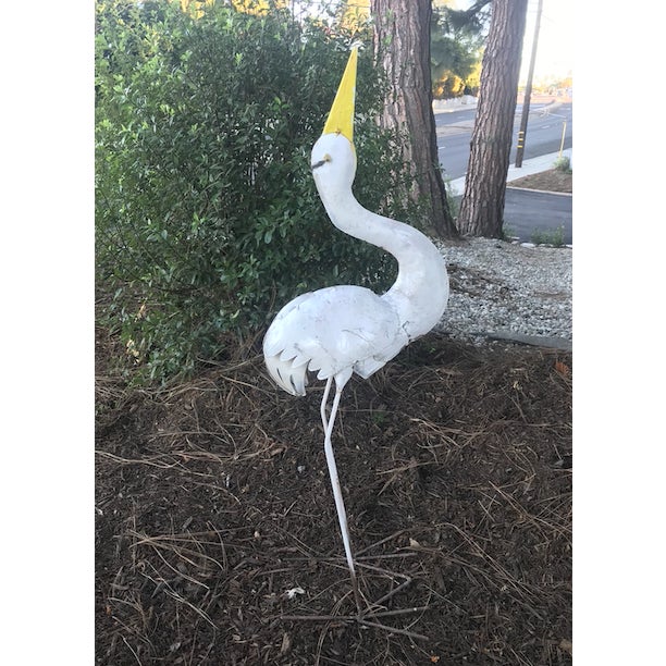 Mid-Century Modern Vintage Mid-Century Mod Iron Heron White Coastal Egret Yard Statue For Sale - Image 3 of 9