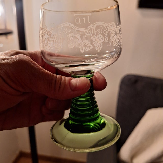 Bottle Green Vintage German Roemer Crystal Wine Glasses: Etched Grape With Green Beehive Stem For Sale - Image 8 of 8