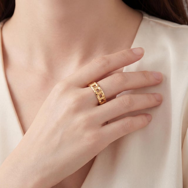 Tiffany & Co. 18ct Yellow Gold T True Wide Ring 5.65g, Size 8 For Sale - Image 11 of 11