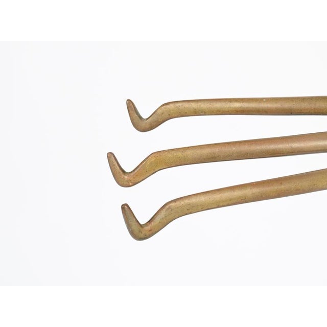 Black Italian Art Deco Brass and Black Marble Towel Stand in the style of Gio Ponti, 1920s For Sale - Image 8 of 13