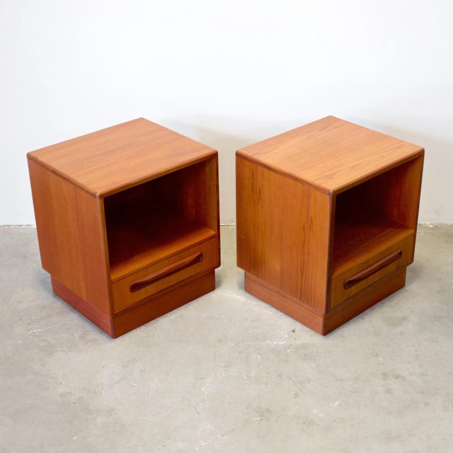 G Plan G-Plan "Fresco" Teak Pair of 1 Drawer Nightstands For Sale - Image 4 of 6