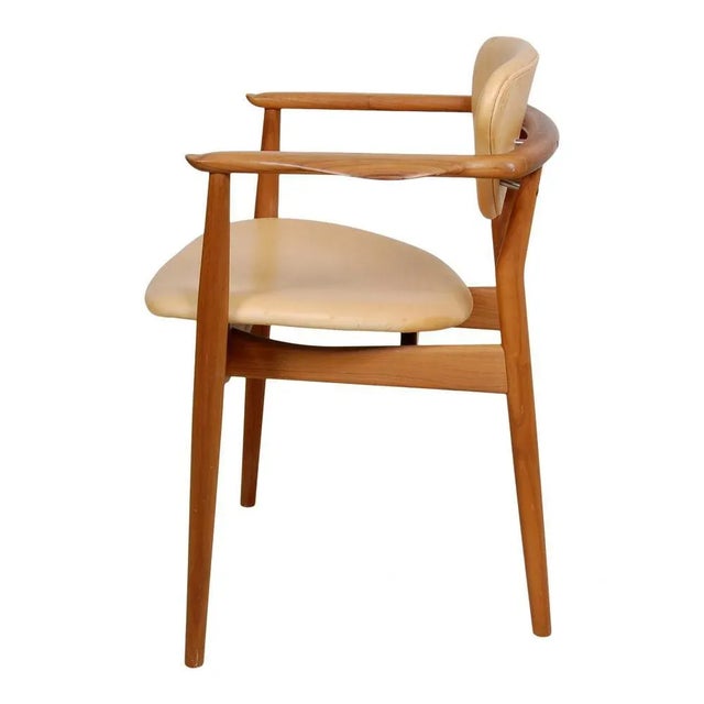 Model 109 Armchair in Teak and Natural Leather by Finn Juhl, 2000s For Sale - Image 3 of 9