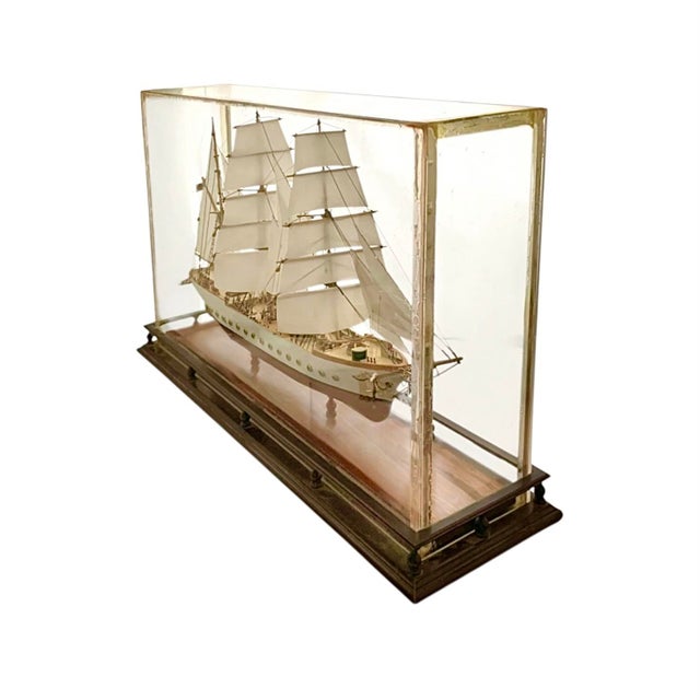 American Late 20th Century Ship Model in Glass and Wood Display Case Vintage Classic Nautical Maritime Decor For Sale - Image 3 of 6