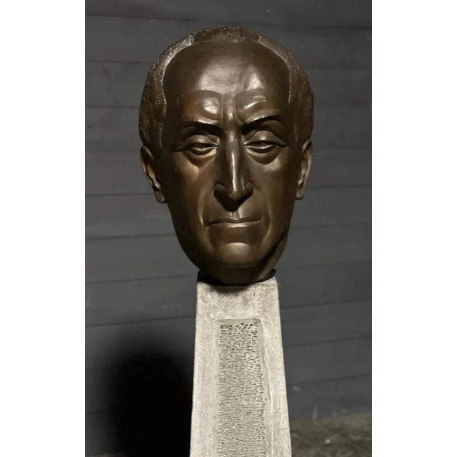 A superb Large Bronze Sculpture of a Bronze Male Head (plinth not included). Signed Akorava a Belgium Artist (1904-1999)....