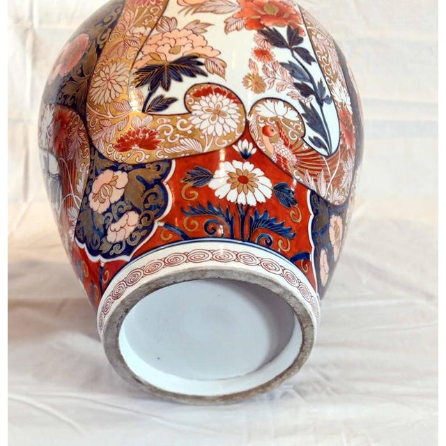 Japanese Meiji Imari Porcelain Lidded Vases, 1860, Set of 2 For Sale - Image 9 of 11