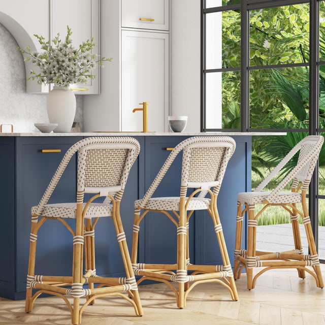 Function, form and fun all come together on this beautiful PU Rattan weave counter chair. The simplistic design of this...