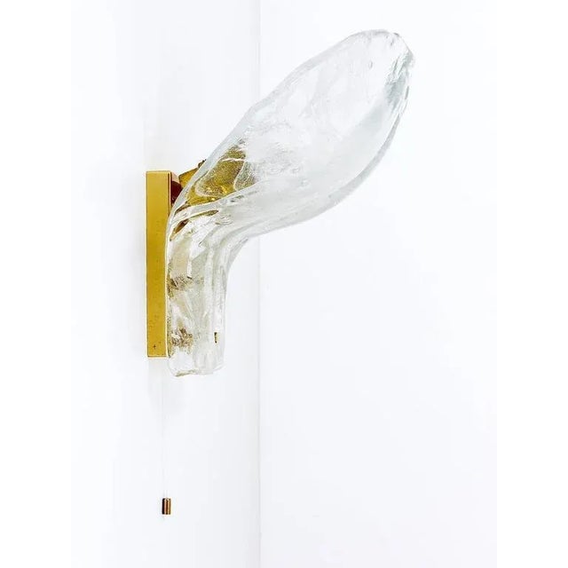 1970s Large Brass and Melting Glass Petal Sconce attributed to J. T. Kalmar for Kalmar, Austria, 1970s For Sale - Image 5 of 11