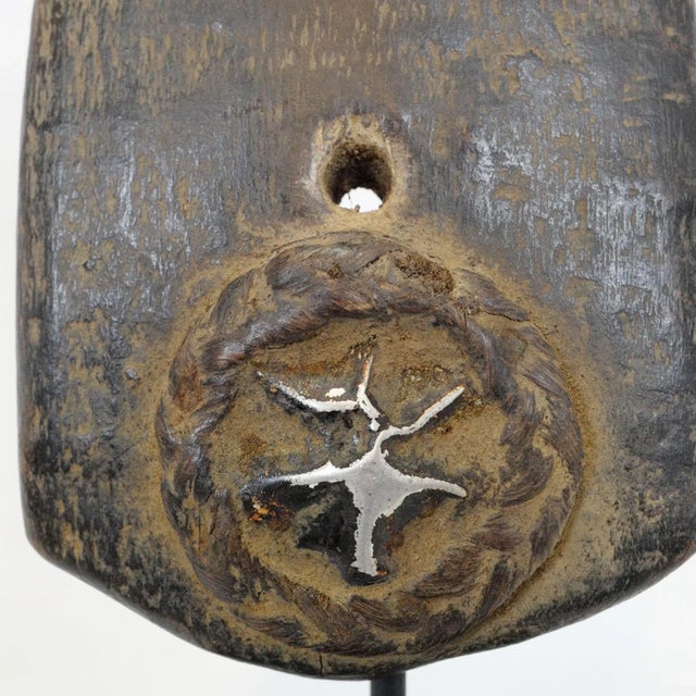 Vintage African Toma Tribal Passport Mask on Stand For Sale - Image 4 of 5