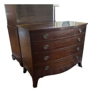 1930s Kittinger Mahogany Bowfront Chest of Drawers For Sale