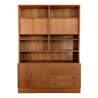 Mid-Century Danish Teak Bookcase by Poul Hundevad for Hundevad & Co. For Sale
