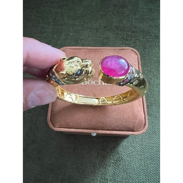 Bochic “Orient” Vintage Ruby & Multi Sapphire Dragon Bangle In 18K Gold & Silver For Sale - Image 10 of 17