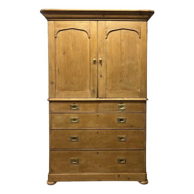 19th Century English Pine Linen Press For Sale