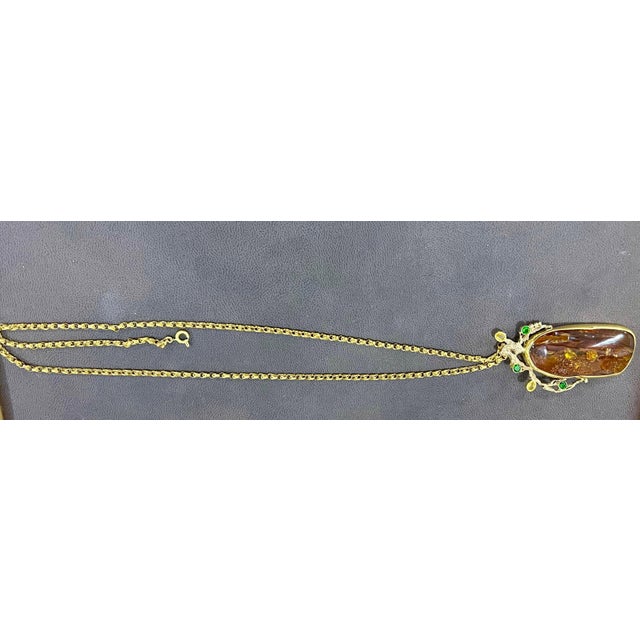 Natural Amber Tsavorite and Yellow Sapphire Necklace / Pin 18 Karat Yellow Gold For Sale - Image 12 of 18