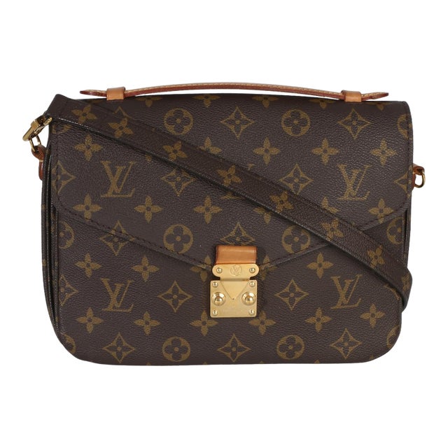 Monogram Canvas Pochette Metis For Sale