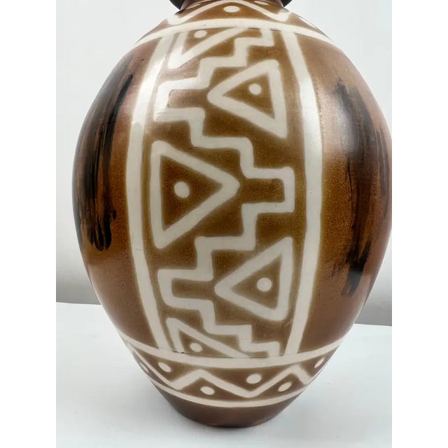 Studio Pottery Brown & Off White Vase W Tribal-Inspired Geometric Motifs Signed For Sale In New York - Image 6 of 13