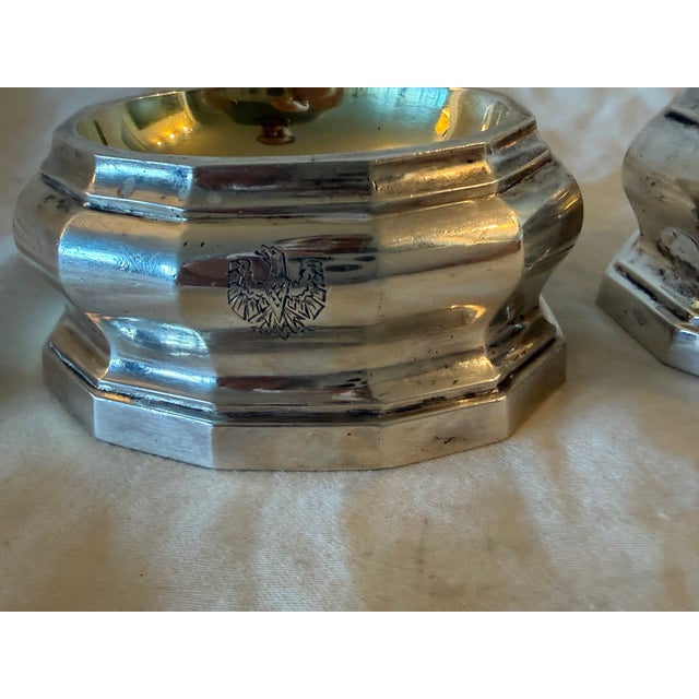 Classical Roman Early 19th Century Pair of Heavy Antique Moritz Elimeyer Dresden Silver Salt & Pepper Trenchers/Cellars For Sale - Image 3 of 7