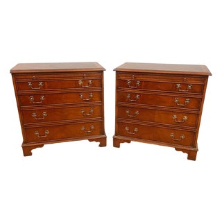 Georgian Revival Mahogany Bachelor Bedside Cabinets, Set of 2 For Sale