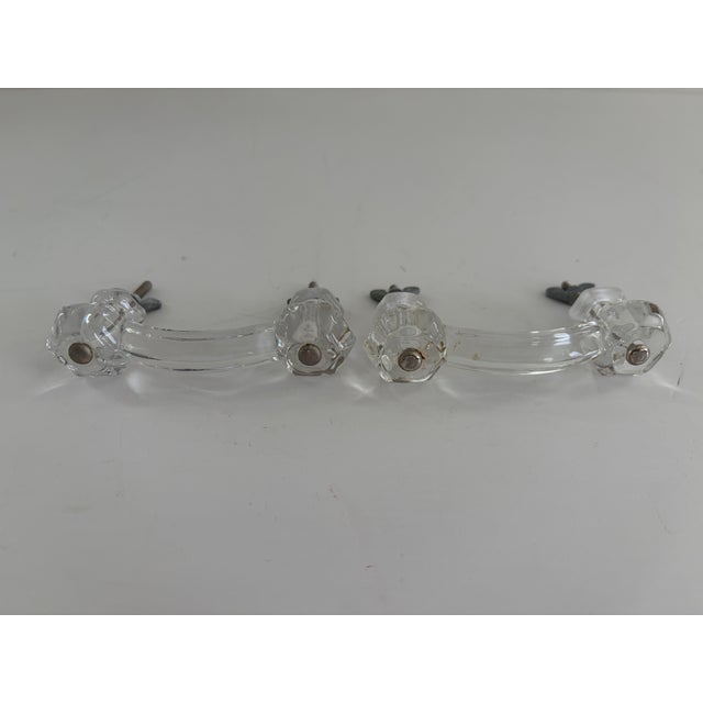 Glass Pair of Vintage Clear Glass Bridge Drawer Pulls, 1930s–1940s Glass Cabinet Knobs== For Sale - Image 7 of 18