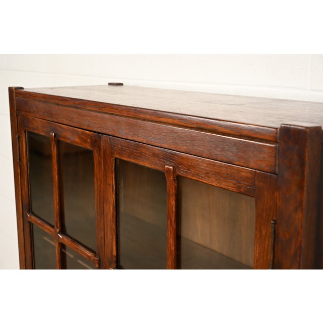 Brown Stickley Brothers Style Antique Mission Oak Arts & Crafts Bookcase Cabinet, Circa 1910 For Sale - Image 8 of 13