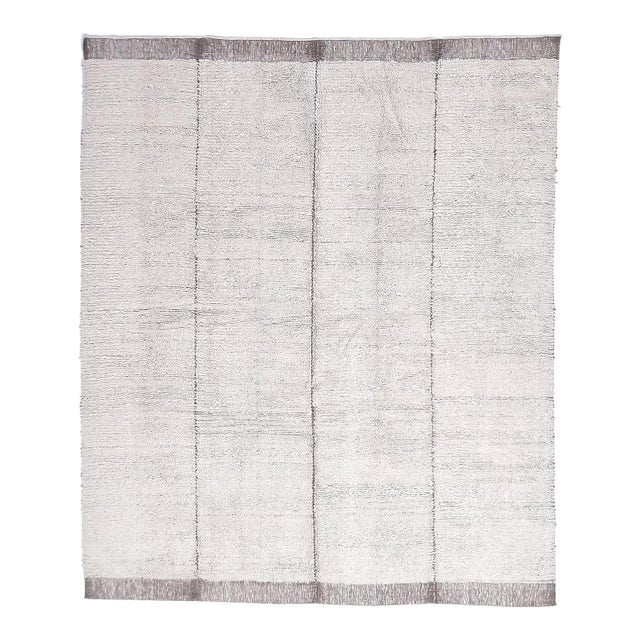 Mid 20th Century Living Room Earthly White Kilim Rug For Sale