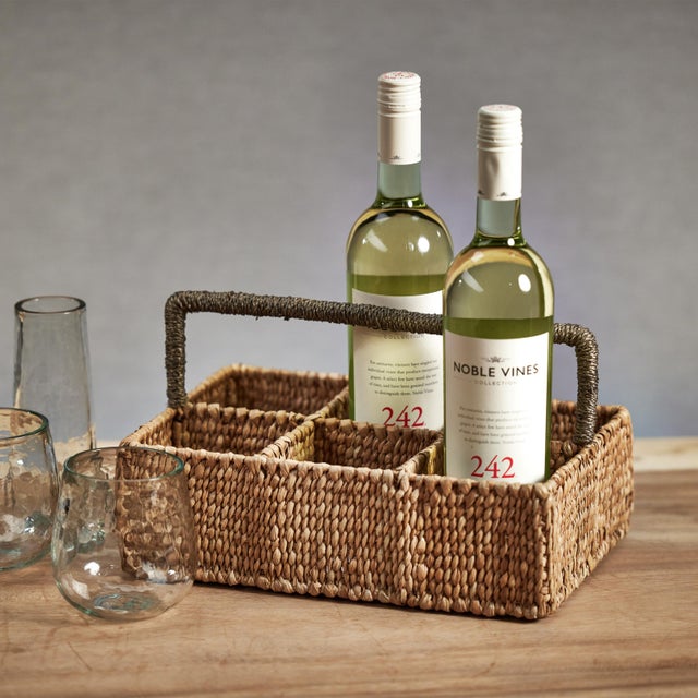 Keep kitchen clutter under control by organizing go-to essentials in this handy, portable storage organizer caddy. Divided...