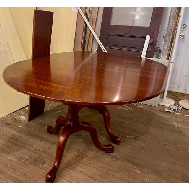 Queen Anne Late 20th Century Henkel Harris Oval Wild Black Cherry Queen Anne 2 Pedestal Dining Table 1 Leaf For Sale - Image 3 of 12