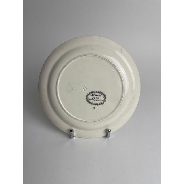 French Provincial 19th Century Sarreguemines Nemrod France Elk Plate For Sale - Image 3 of 4