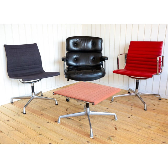 Aluminium Group EA106 Swivel Desk Chair by Charles and Ray Eames for Vitra, 1990s For Sale - Image 10 of 18