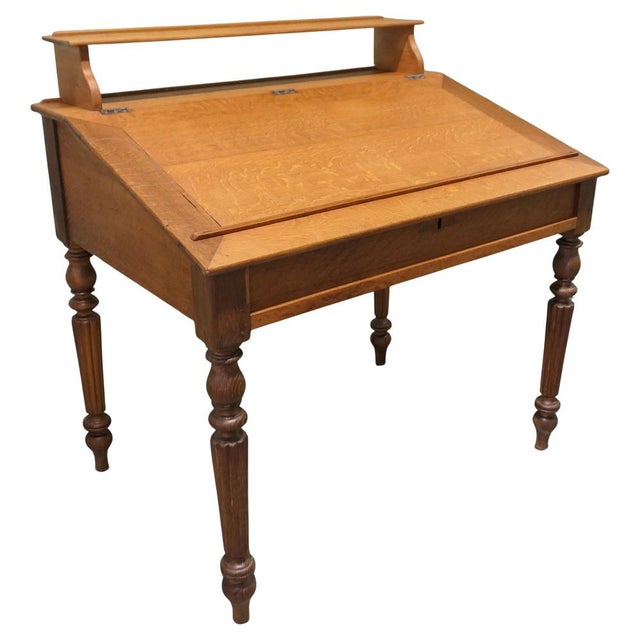 Brown French Oak Greeting Station, 1880 For Sale - Image 8 of 8