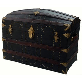 Antique Saratoga Barrel Top Trunk For Sale