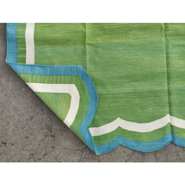 Casa Cosima Handmade Cotton Vegetable Dyed Scalloped Edge Rug Moss Green With Teal Blue Border - 6x9 For Sale - Image 4 of 11