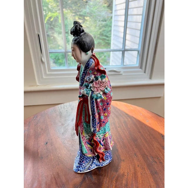 Ceramic Early 20th Century Early Republic Period, Chinese Famille Rose Porcelain Figure of Late Qing Lady For Sale - Image 7 of 10