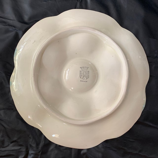 French Late 19th-Century Gien Majolica Pink and Blue Oyster Plate For Sale - Image 3 of 4