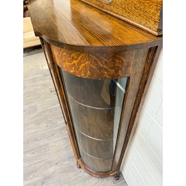 Antique Victorian Edwardian Quarter Sawn Tiger Oak Curved China Cabinet Curio For Sale - Image 9 of 10