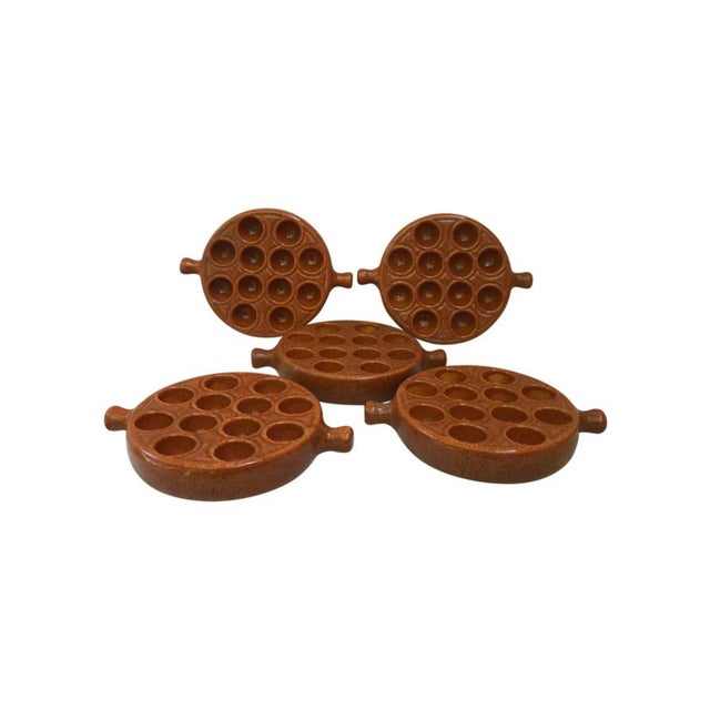 C. 1950 French Majolica Snail Plates- Set of 5 For Sale In Austin - Image 6 of 6