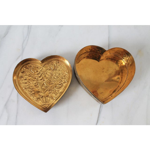 Vintage Brass Heart Shaped Trinket Box For Sale In Milwaukee - Image 6 of 10
