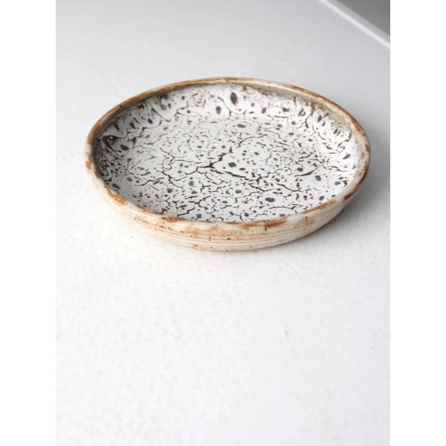 Contemporary 1970s Studio Pottery Plate For Sale - Image 3 of 11