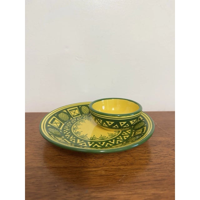 Mexican Vintage Mexican Pottery Chip & Dip Serving Set Hand Painted Yellow Green 2Pc For Sale - Image 3 of 14