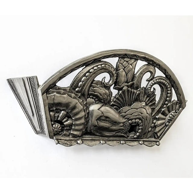 Art Deco 1930s French Art Deco Octopus Wall Sconce For Sale - Image 3 of 7