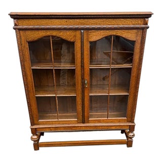 Antique Early 20th Century Mission Style Oak Display Cabinet/ Bookcase For Sale