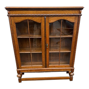 Antique Early 20th Century Mission Style Oak Display Cabinet/ Bookcase